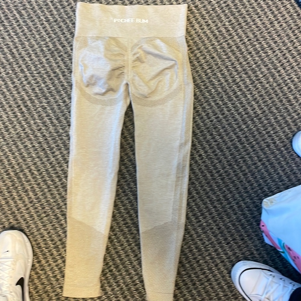 Height waisted leggings